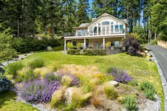 Beautiful landscaping all around the home.