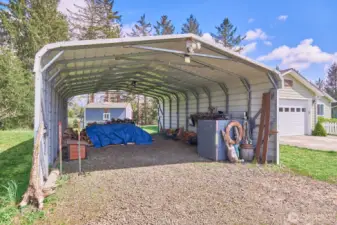 Carport to handle a boat or two