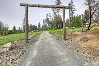 Entrance at 221 Russell Road