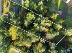 Approximate property lines outlined.