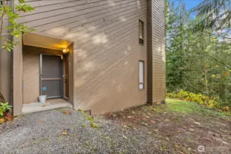 Level exterior entryway that is also private.