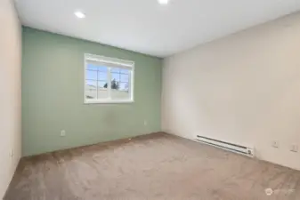 2nd Bedroom Upstairs