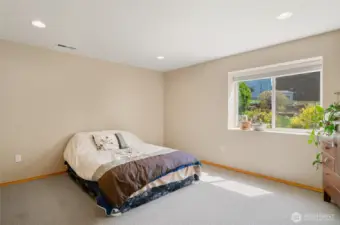 Downstairs Bedroom 4