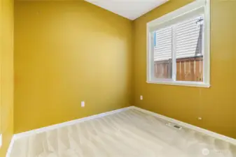 Large bonus room on main floor