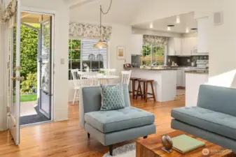 Looking back toward kitchen from family room.