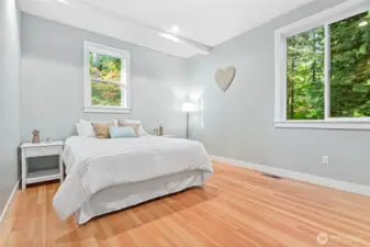 Serene primary bedroom