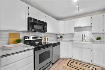 You will love the farmhouse sink!