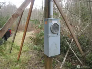 Temporary power pole set with power to the pole, just need to have PUD set the meter.