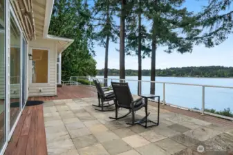 Plenty of room for outdoor entertaining