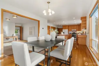 Formal Dining