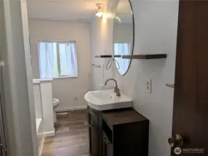 Bathroom. #1003 Irving St.