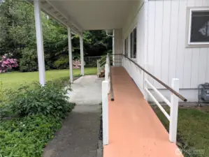 Accessibilty ramp.#1003 Irving St.