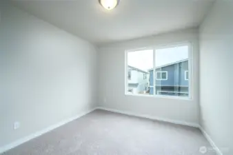 Images are representative of the floor plan and may vary by location and selected finishes.
