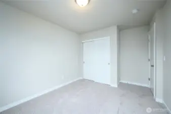 Images are representative of the floor plan and may vary by location and selected finishes.