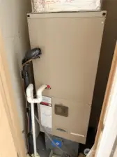 heat pump furnace.