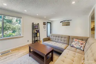 Pacific Northwest greenery to enjoy natures beauty from the inside out!