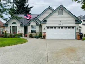 Beautiful home with lots of curb appeal located on a cul de sac