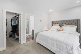 Primary Ensuite with full bathroom and walk in closet