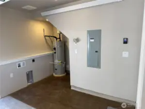 Garage W/D hookup