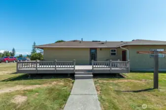 Back view showing large composite deck