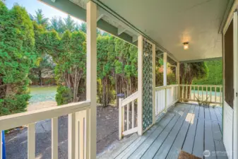Huge covered wrap around deck. This is the front view.