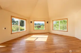 Vaulted Ceiling with Picture Windows & Mtn Views
