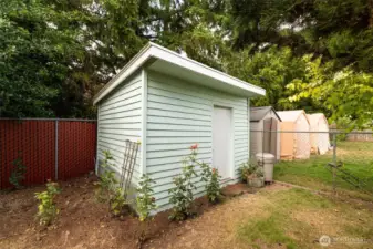 Versatile 10’ x 12’ detached shed with power—perfect for a home office, creative studio, workshop, or extra storage. Finished with durable siding and a clean interior, this fully wired outbuilding adds incredible function to the property. Whether you’re working from home or need a quiet retreat, this powered space offers year-round potential and value.