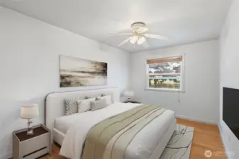 Bedroom #1 (Upstairs)