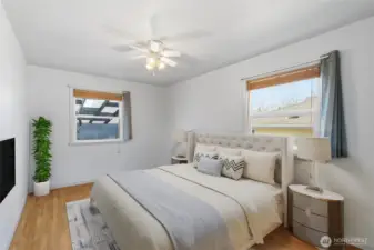 Bedroom #2 (Upstairs)