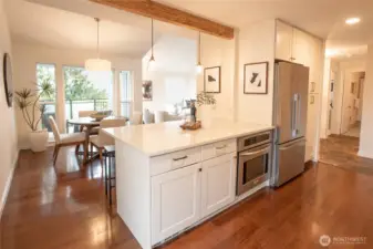 Stainless appliances.