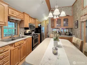 Kitchen island & dining space