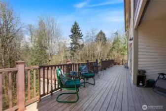 Trex decking and railing allows for easy care and maintenance.