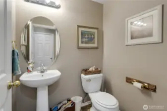 1/2 Bath