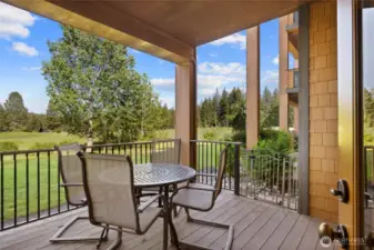 Sunshine and blue skies...you are on the sunny side of the Cascades!