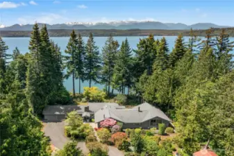 Hood Canal waterfront estate-4.8 Acres