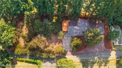 Enormous .56 Lot in Kent offers a bit of everything!