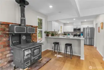 You have to check out this Vintage Stove!