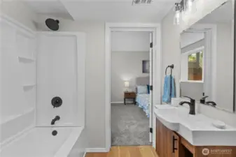 En Suite Full Bath off the Primary Bedroom.