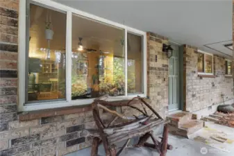 Nice covered Entry and front porch area.
