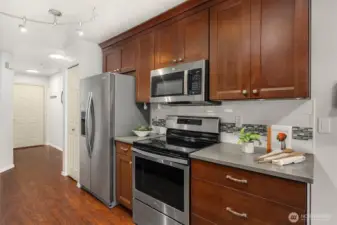 Beautiful Hardwood Floors Throughout the Condo, Kitchen w Stainless Steel Appliances