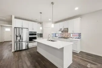 Quartz Slab & Full SS Appliance Suite!