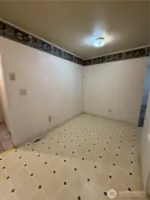 Eat in space. Imagine new cabinets along here maximizing this space!