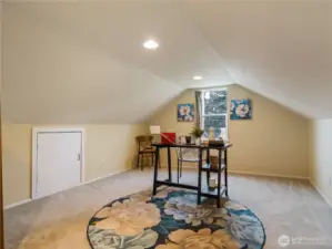 A large bonus space that can be used for so many different things. What will you use it for?