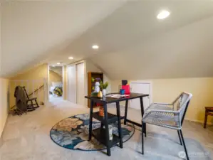 Another large closet to store your stuff.