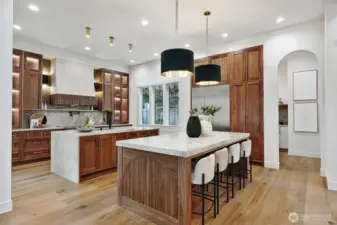 Dual kitchen islands