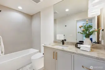 Upstairs hall bathroom