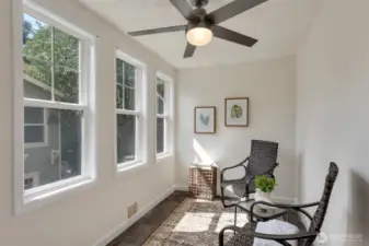 Light and bright sunroom
