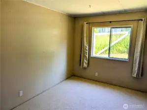 Third bedroom.