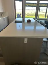Kitchen Island seats four
