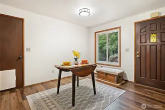 Entry/Dining area